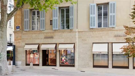 boutique hermes aix en provence|The Must.